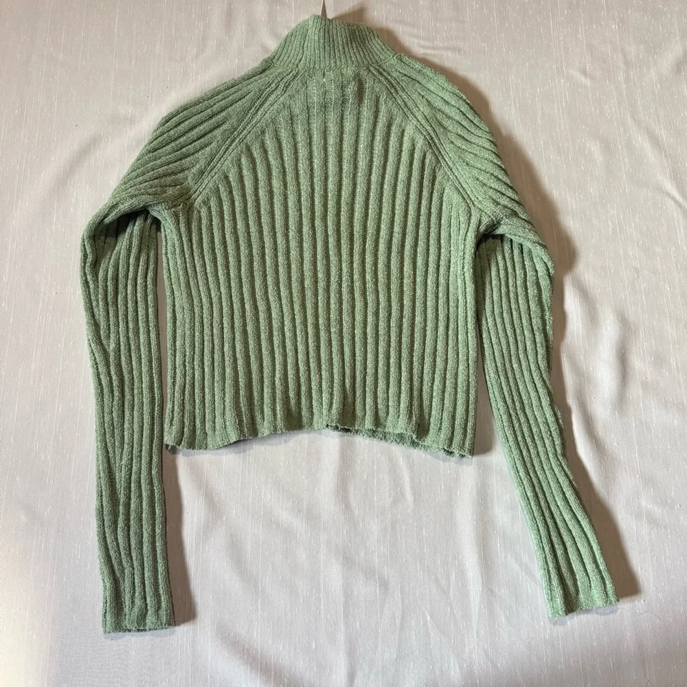 NWT Hippie Rose Sage Green Ribbed Sweater Super‎ Soft Size S